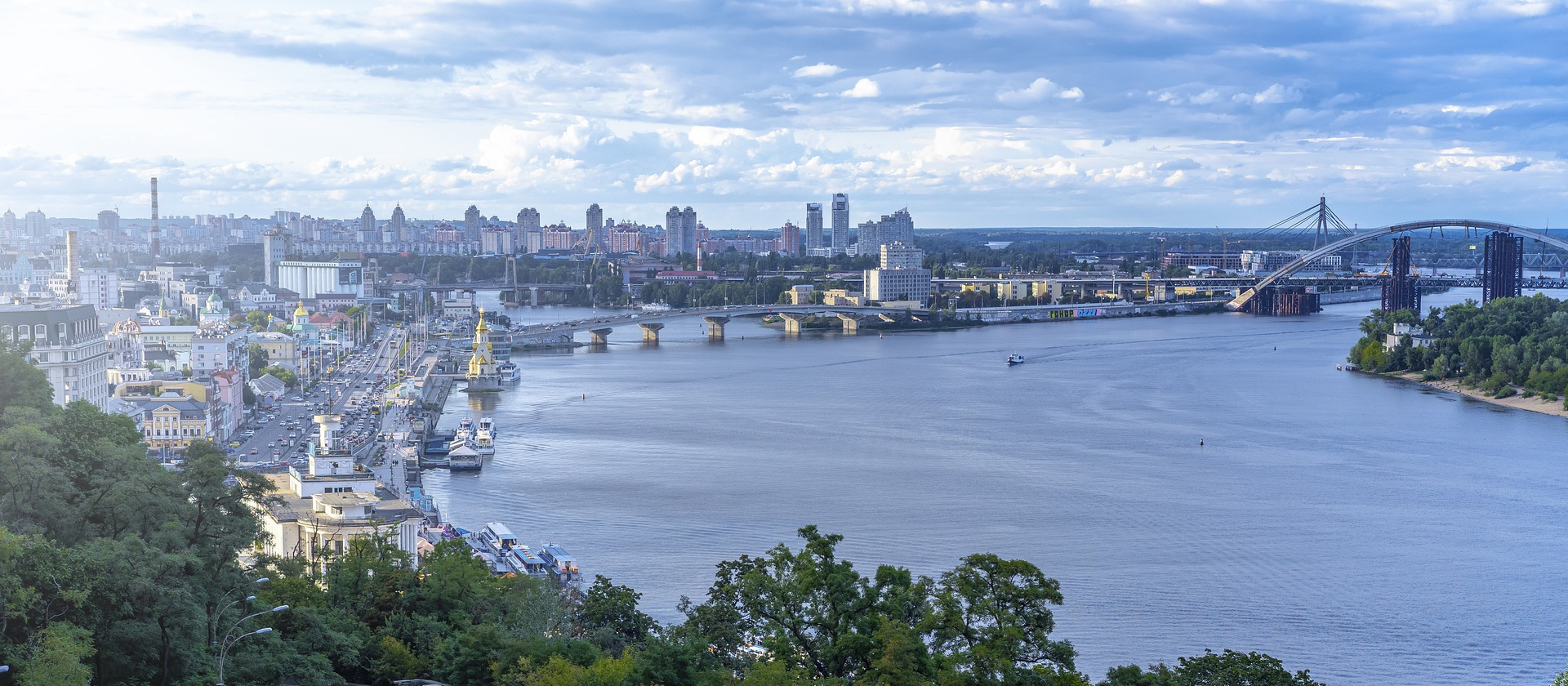 Dnieper River running through Kiev, Ukraine